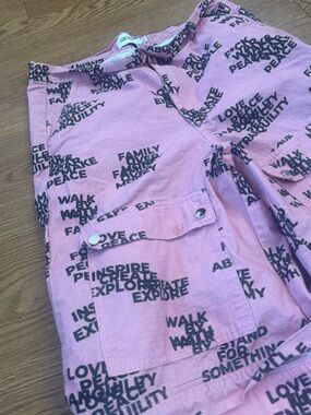 & Other Stories Pink Graphic Cargo Pants